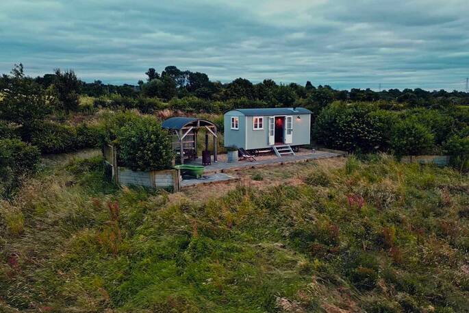 Tin_and_Wood_drone_outside