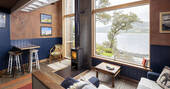 Lounge area 2